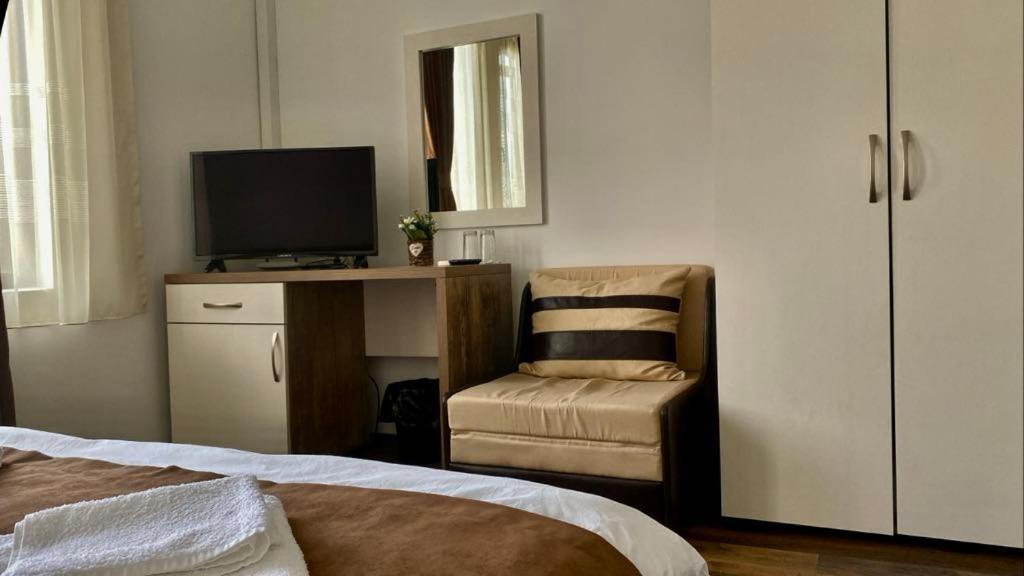 Бялата Къща Hotel Kirkovo  Ngoại thất bức ảnh